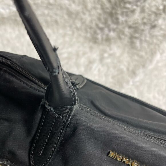 Michael Black Nylon Medium shoulder bag with gold tone hardwares. - Picture 13 of 15
